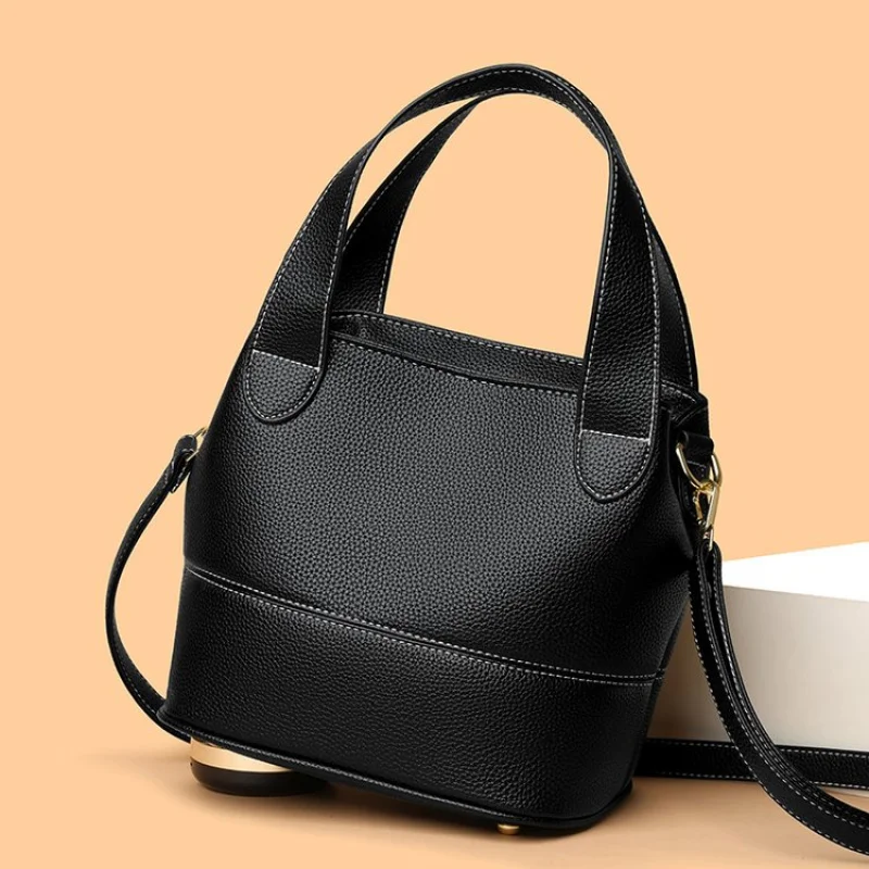 

Металлический клатч из розового золота для женщин. Дизайнерская вечерняя сумка с блестками для гала-вечеринок.