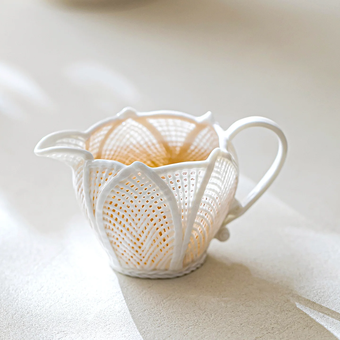 tazza-da-te-in-porcellana-intrecciata-a-mano-brocca-per-te-kungfu-tazza-per-latte-brocca-per-latte-per-te-e-caffe-con-decorazioni-elaborate-a-intaglio-ideale-come-regalo