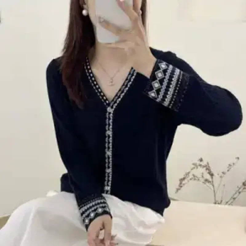 Fashion Retro Ethnic Style Printed Long-sleeved Knitted Cardigan for Women's Fashionable and Versatile Slim Jacket Top