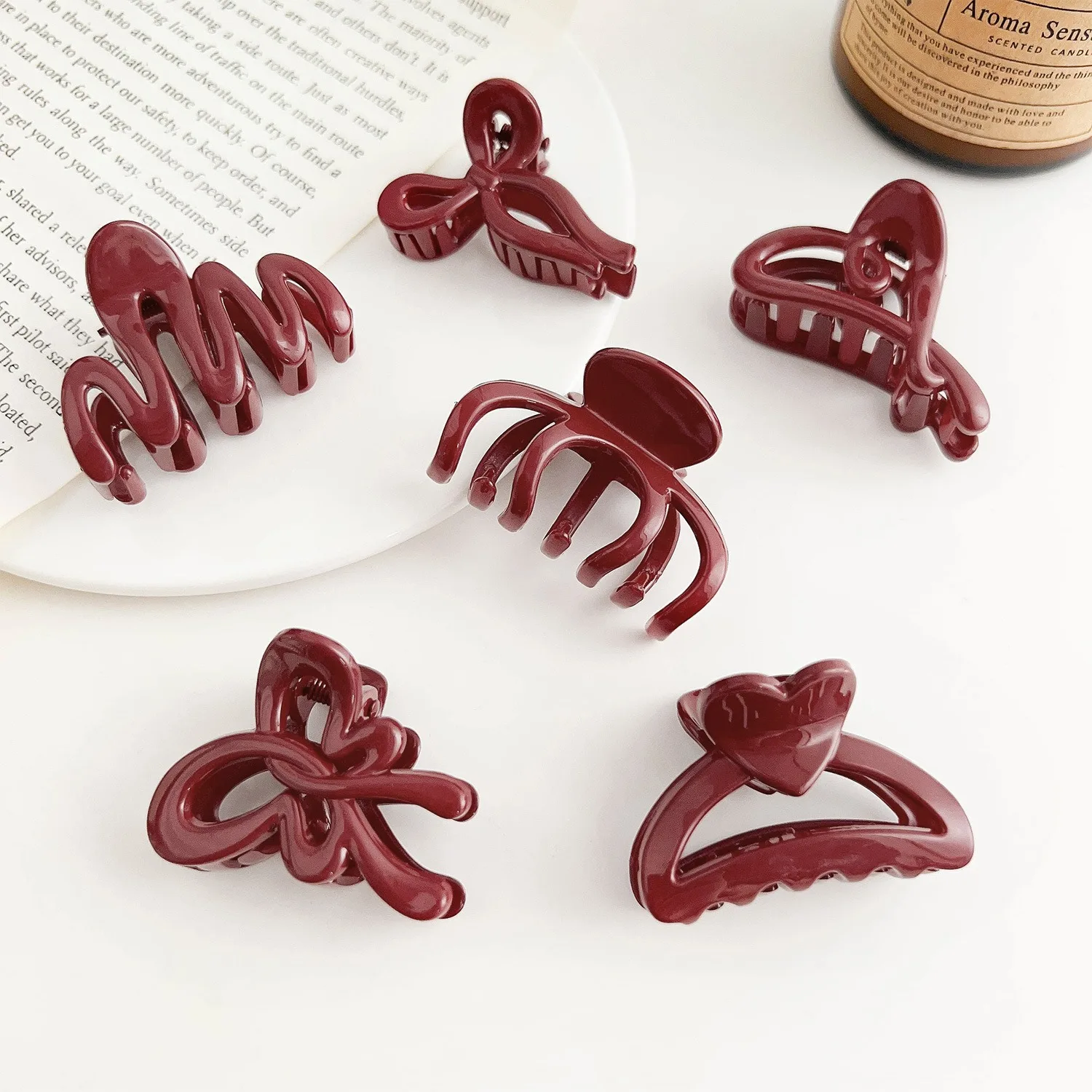 French Red Collection Grip Letters Gold Label Back Head Updo Small Shark Clip Hair Accessories Headwear Hairpin Hair Claw