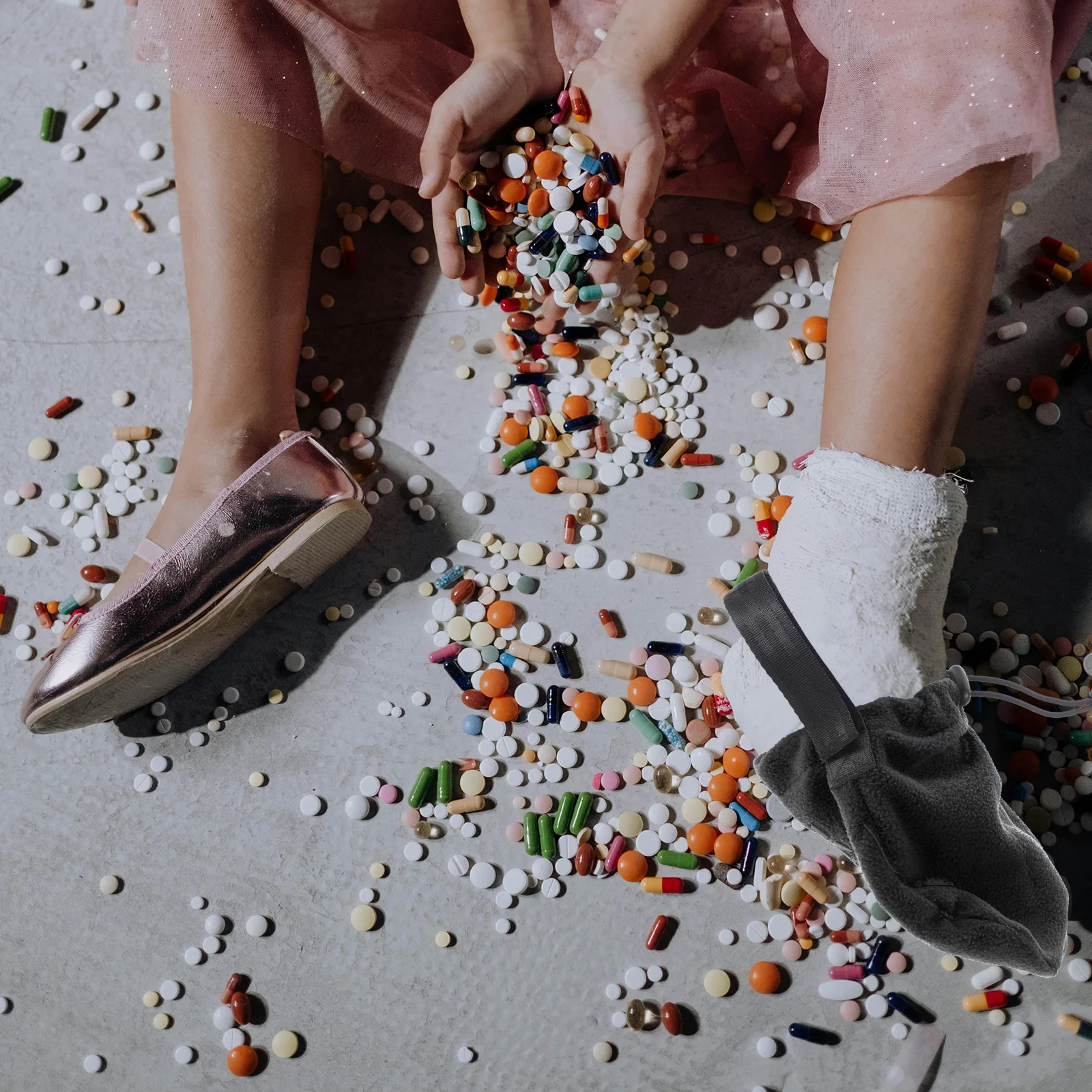 

Anti-Slip Toe Cover for Foot Cast Protection Soft Adjustable Support for Broken Toe Warm Comfortable Use At Home Hospital