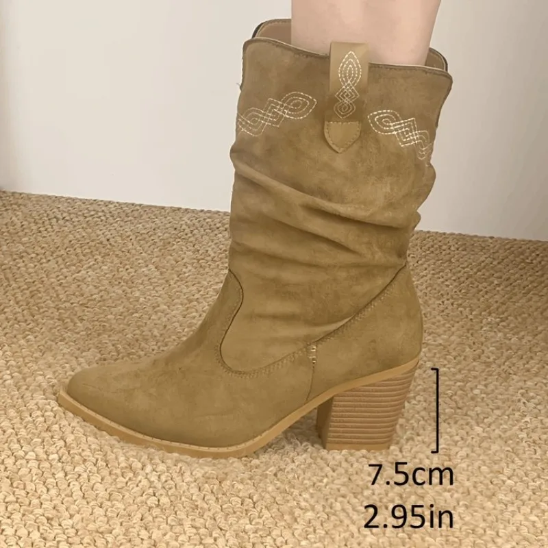 

New Embroidered Pointed Toe Shoes Chunky Heel Knight Boots Retro Slip on Western Cowboy Short Boots Botas De Mujer Plus Size 42