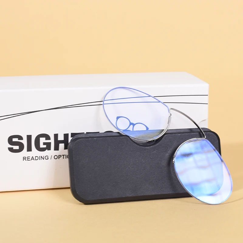 Fashion Nose Clip Reading Glasses Ultra Light Blue Light Blocking Presbyopic Eyeglasses Retro Style HD Reading Glasses+100+150