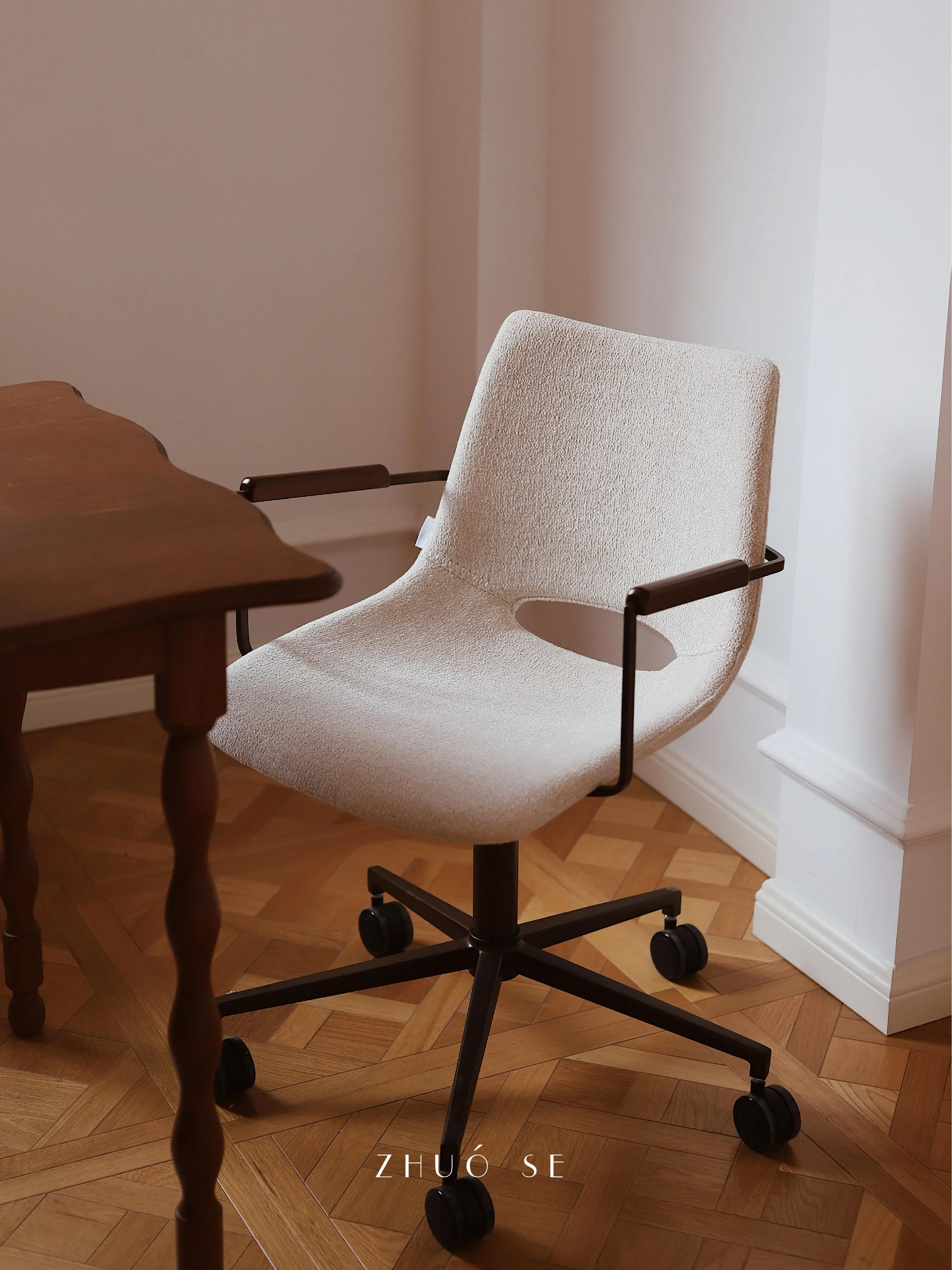 

ZHUOSE French minimalist living room chair, office chair, ergonomic white study computer chair, comfortable home use