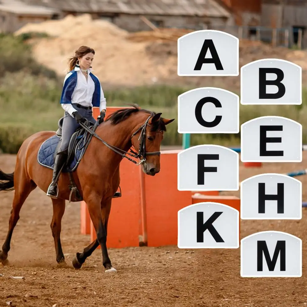 4/8 Stück Wandhalterung Dressage Buchstaben Marker Reittraining Buchstaben Marker Dressur Ausrüstung für Reitsportveranstaltungen