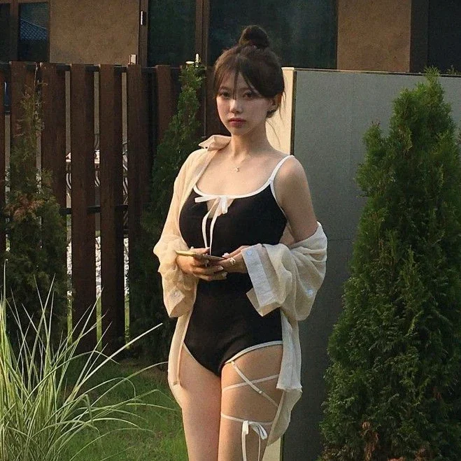 Ele-bañador de una pieza inspirado en primavera térmica para mujer, traje de baño informal con diseño adelgazante que cubre el vientre