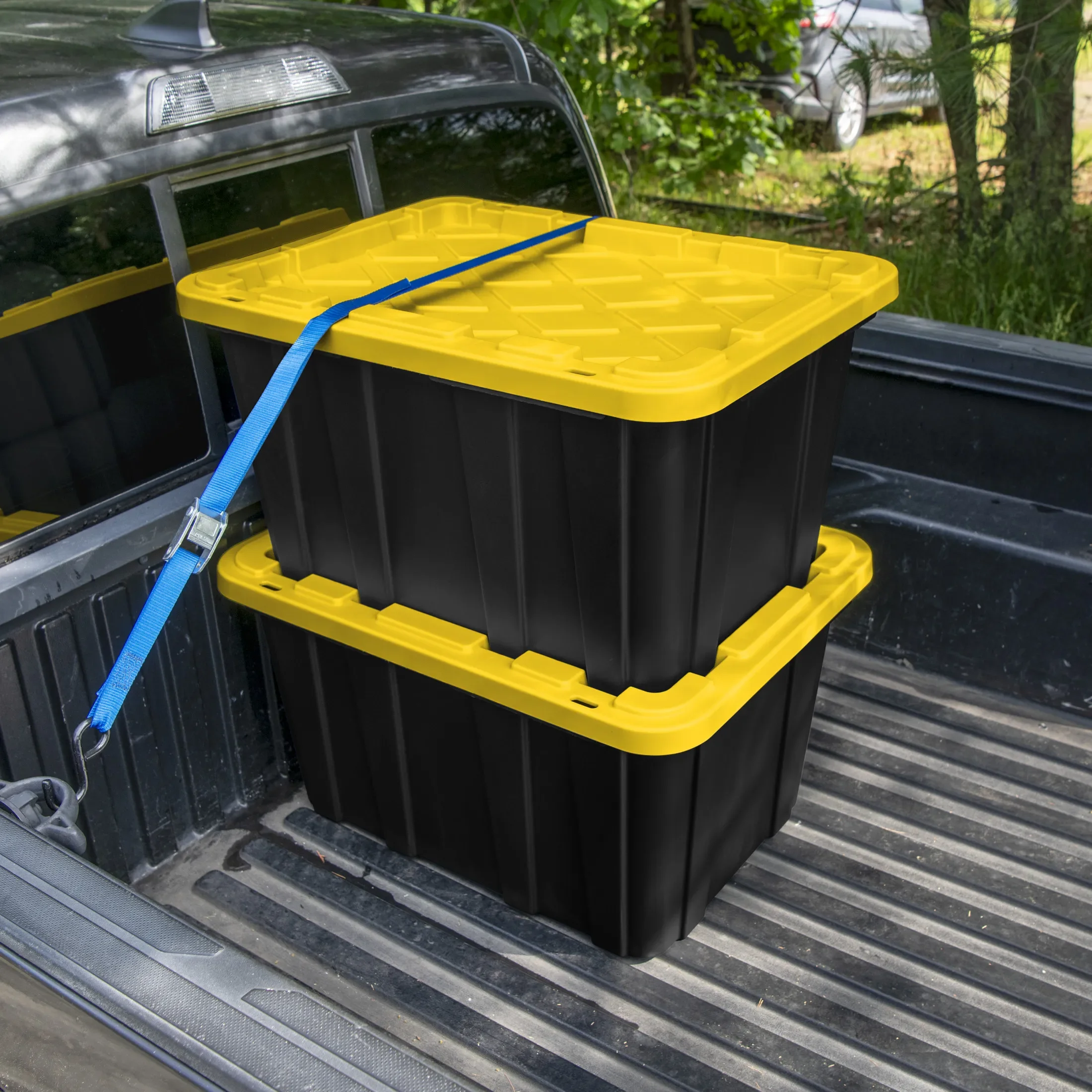 Large Storage Bin, 27 Gallon Durable Plastic Storage Tote with Snap-On Lid, Black and Yellow, 6 Pack