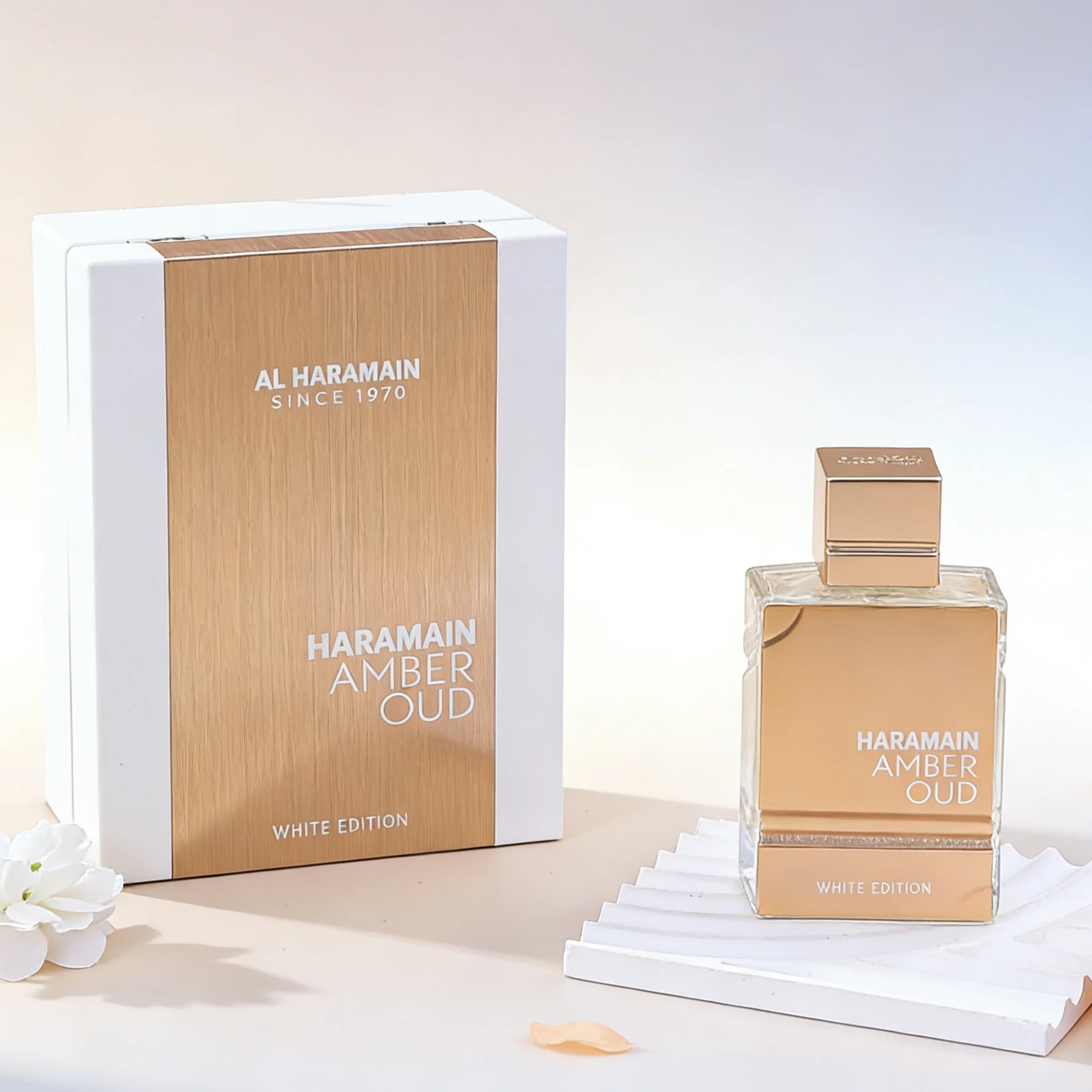 

Al Haramain Amber Oud White Edition EDP 2oz, Unisex Fragrance, Smooth Amber, Delicate Oud & Fresh Aroma