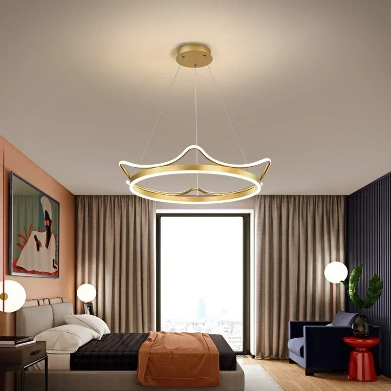 Modern Minimalista Crown Chandelier, Princess LED Lâmpadas Pingente, Decoração de Iluminação Infantil Criativa, Sala de Estar e Quarto