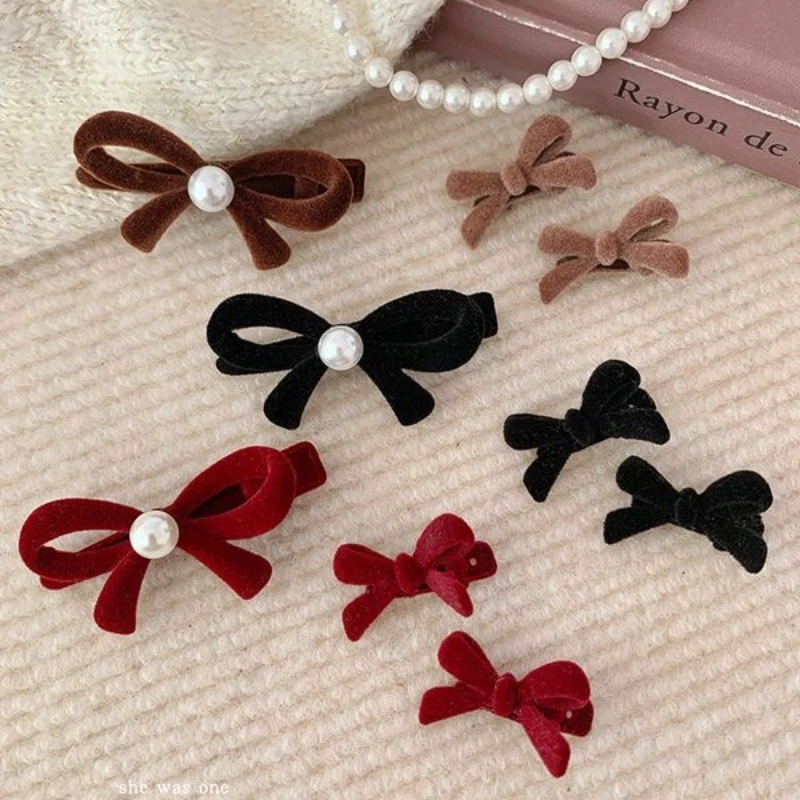 Vintage Velvet Bow Hair Clips Elegant Temperament Trumpet Bangs Clip Girls Headdresses