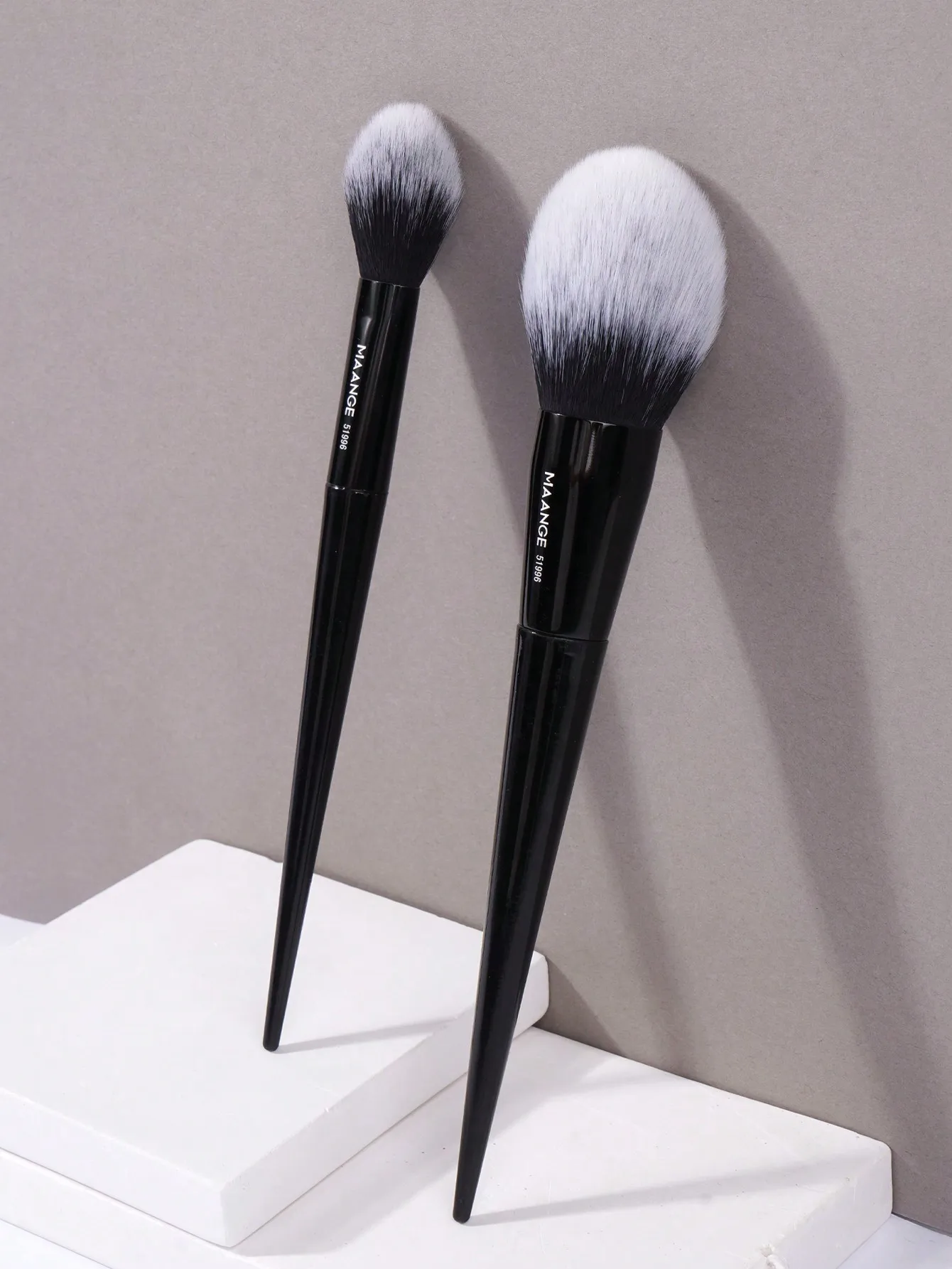 MAANGE 1/2/3/9/10pcs Professional Aluminum Flat Top Foundation/Face Mask/Concealer Brushes, Best Makeup Tools, Suitable For All Skin Types, Convenient Beauty Tools For Daily Use And Travel, Great Gift For Women And Girls, Foundation Brush, Concealer Brush