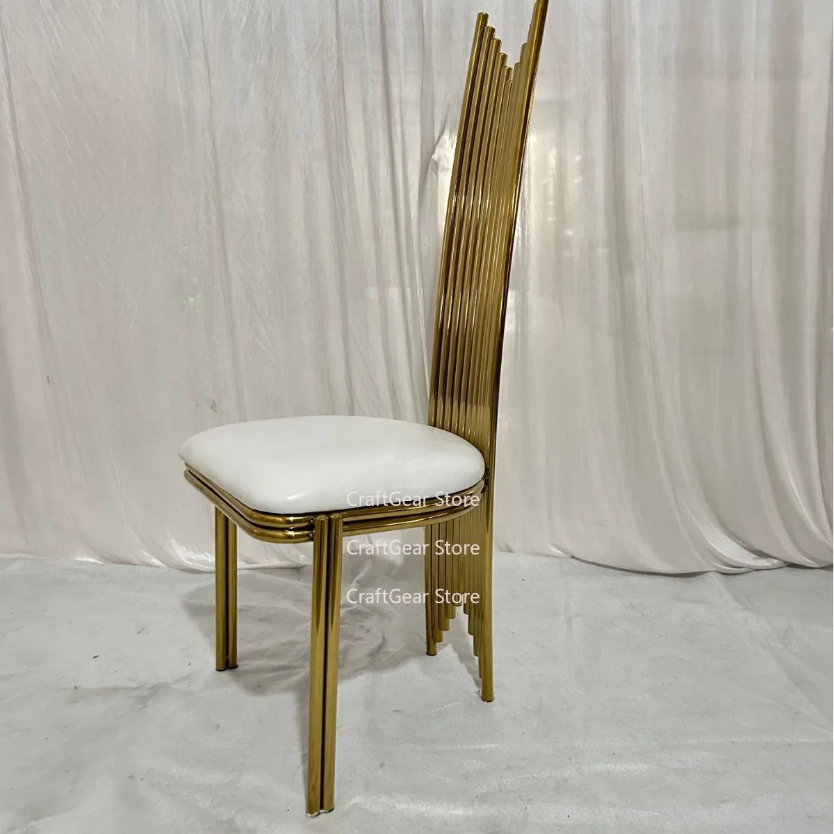 Modern gold stainless steel wedding chair, durable and shiny, suitable for wedding parties and living rooms