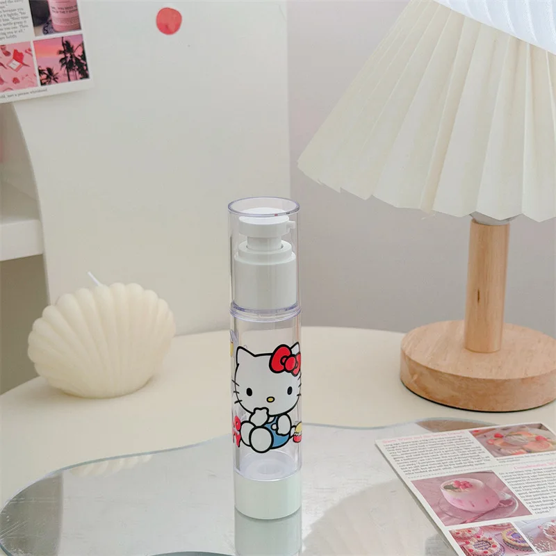 50 مللي مرحبا كيتي رذاذ زجاجة الكرتون لطيف امرأة الملحقات Kawaii فتاة هدية زجاجة تخزين العطور ألعاب أطفال دمية بالجملة