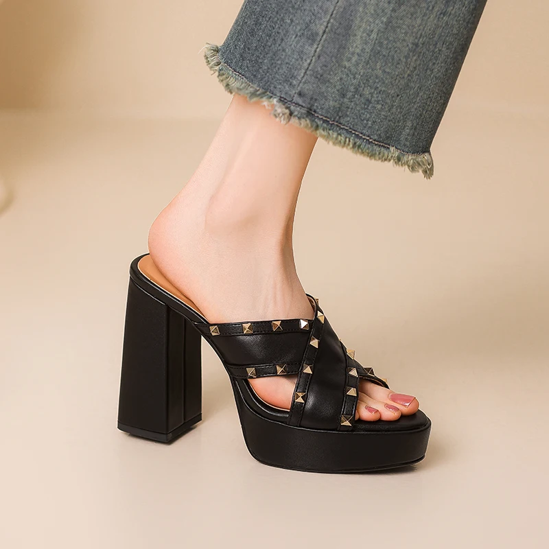 

Genuine Leather Summer Shoes women Sandals Chunky Rivet High Heels Platform Sandals Dress Party Wedding Lady Pumps