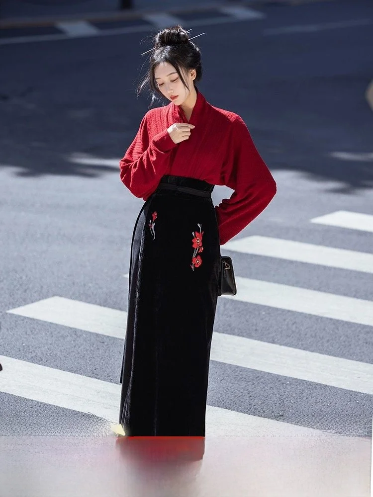 

Red Velvet Sweater with Airplane Sve Original National Sle Long Rotation Skirt for Autumn Winter Daily Commuting Hanfu W...