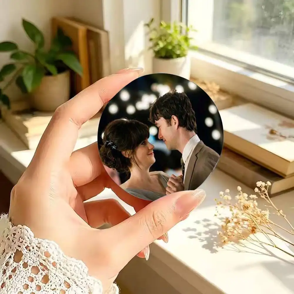 Film La La Land 25 32 44 58 75mm Circular Buttons Brooches Lapel Clips Trendy Ornament Festive Souvenir Present