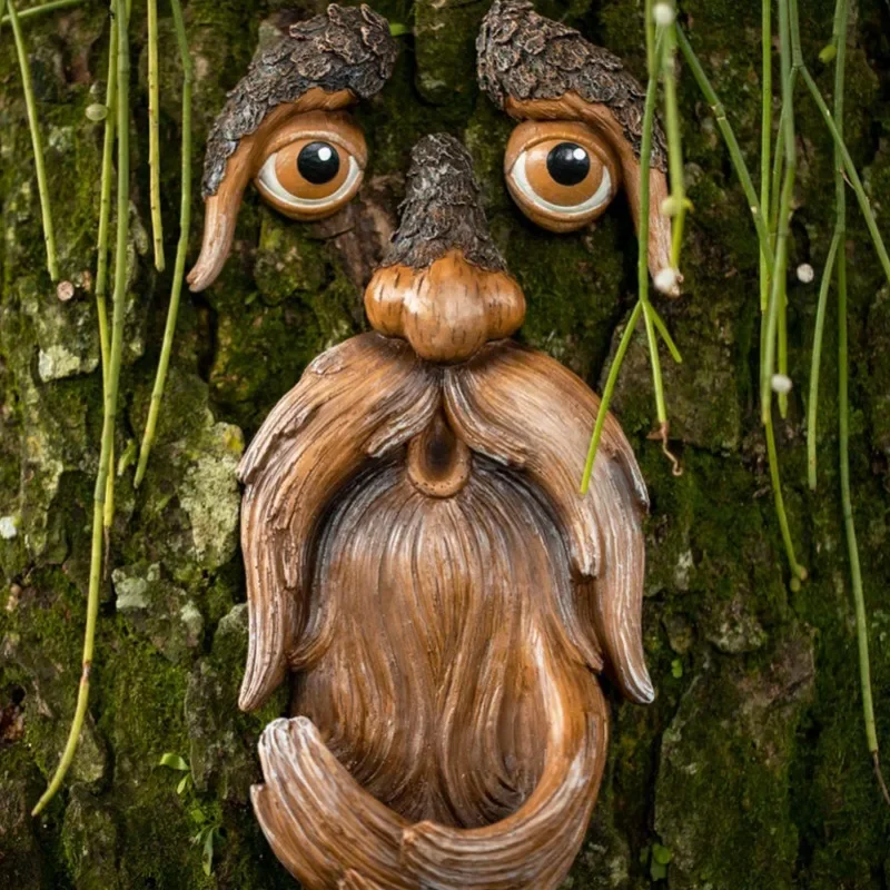 

Tree Monster Bird feeder Tree bark, facial features, strange face Garden decoration Resin crafts Tree decoration Bird feeder