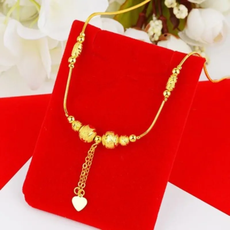 

Sand Gold Frosted Temperament Design Sense High-end Circular Heart Fashion Pendant Women's Collarbone Chain Jewelry New 2024