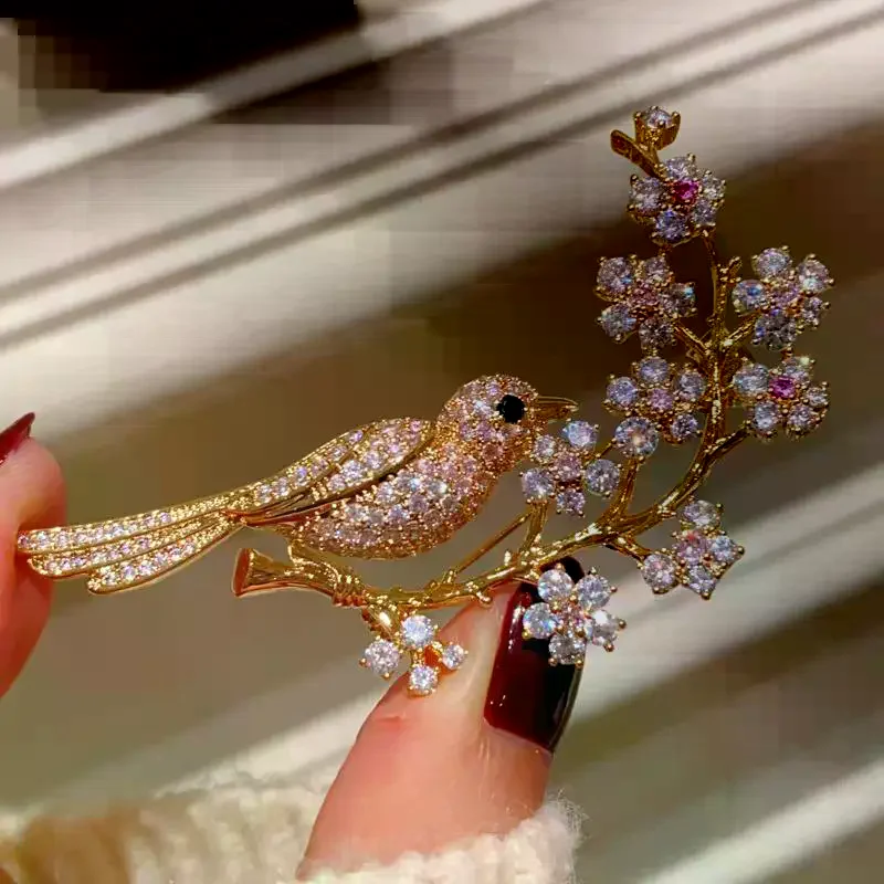 Fashion Cute Magpie Flower Brooches For Women Clothing Accessories Pins Luxury Micro-inlaid Zircon Delicate Corsage Jewelry