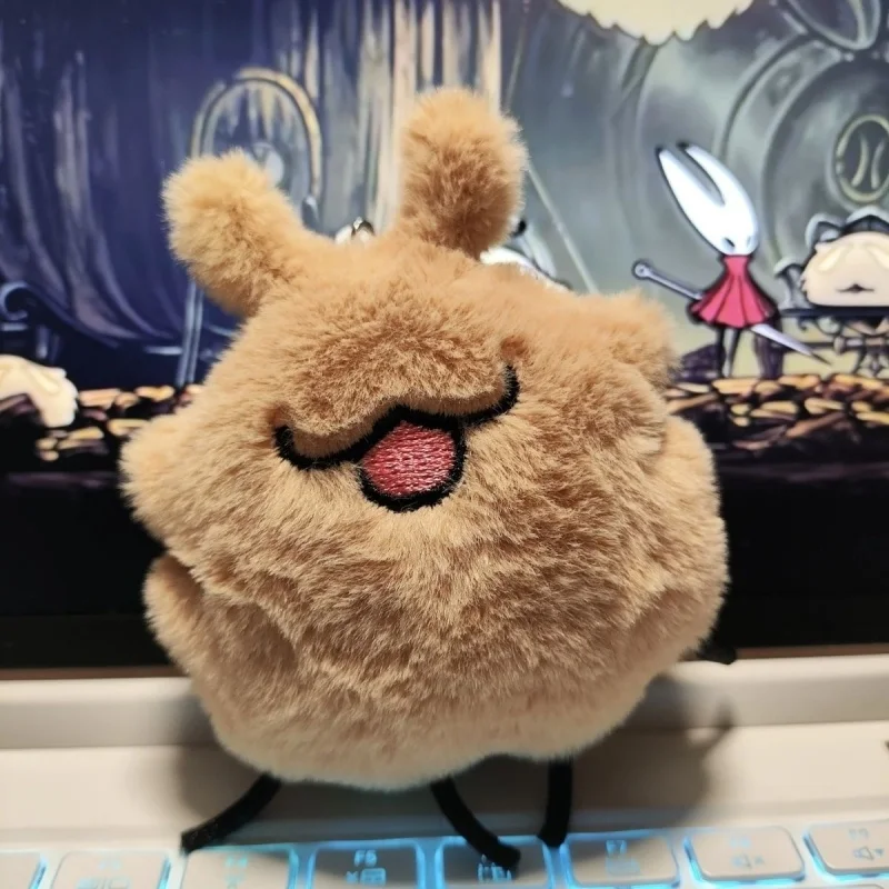 

Hollow Knight Flea Dog Brown Squeak Fluffy Plush Keychain Key Loss Prevention Collectible Charm Relieves Anxiety Christmas Gift