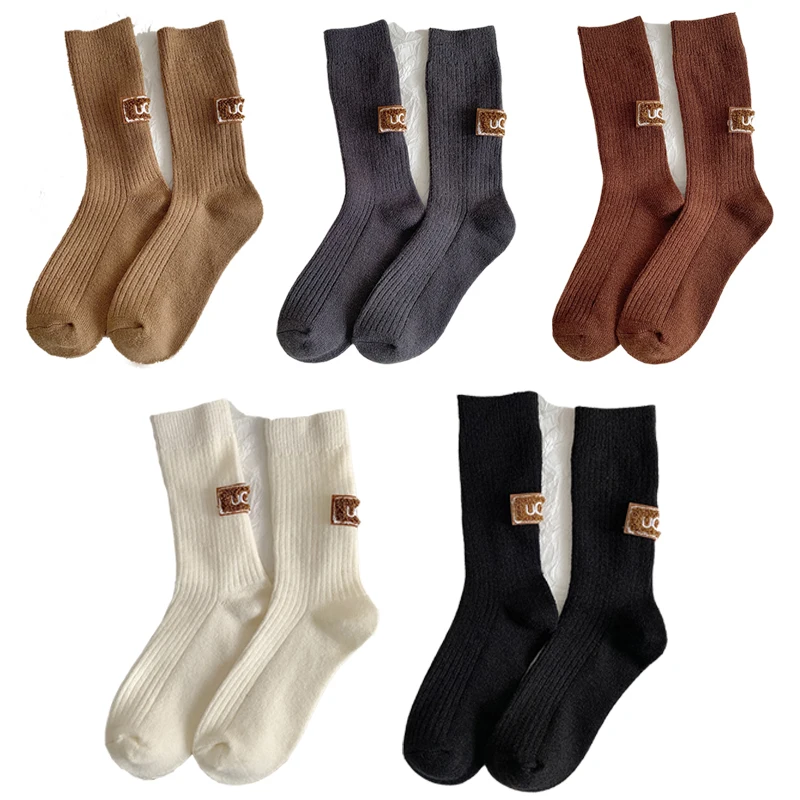4 Pairs Cashmere Wool Socks for Women Winter Warm Thickened Pile Embroidered Logo Solid Mid-Calf Socks Casual Snow Boot Socks image 2
