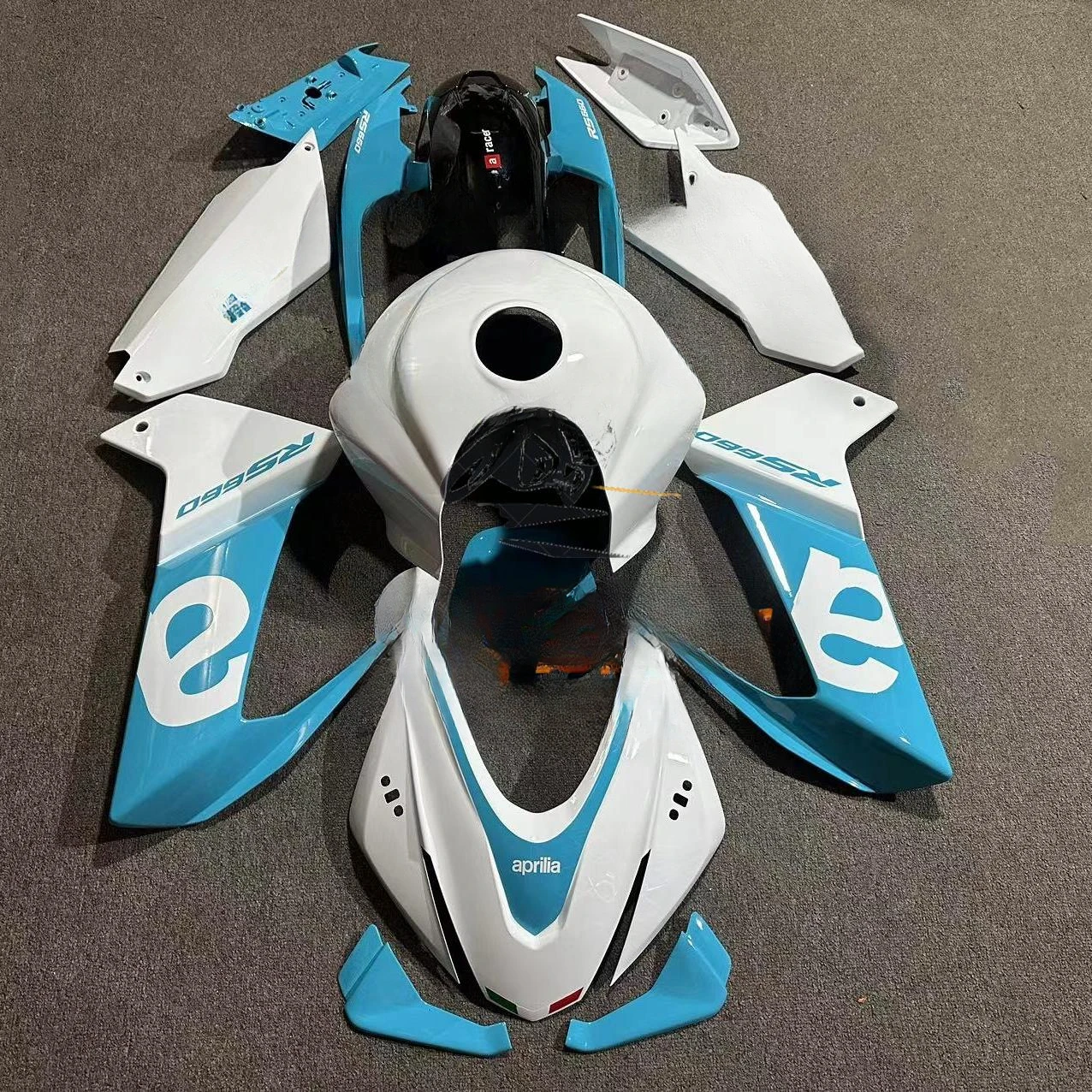 

Suitable for whole car shell, hood side panel