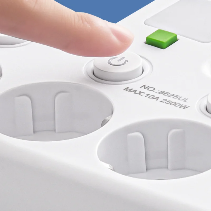 EU Plug Outlet Thermal Current Protection 3-Position Wall T-Socket with Switch Thermal Grounding 2500W EU  Standard White