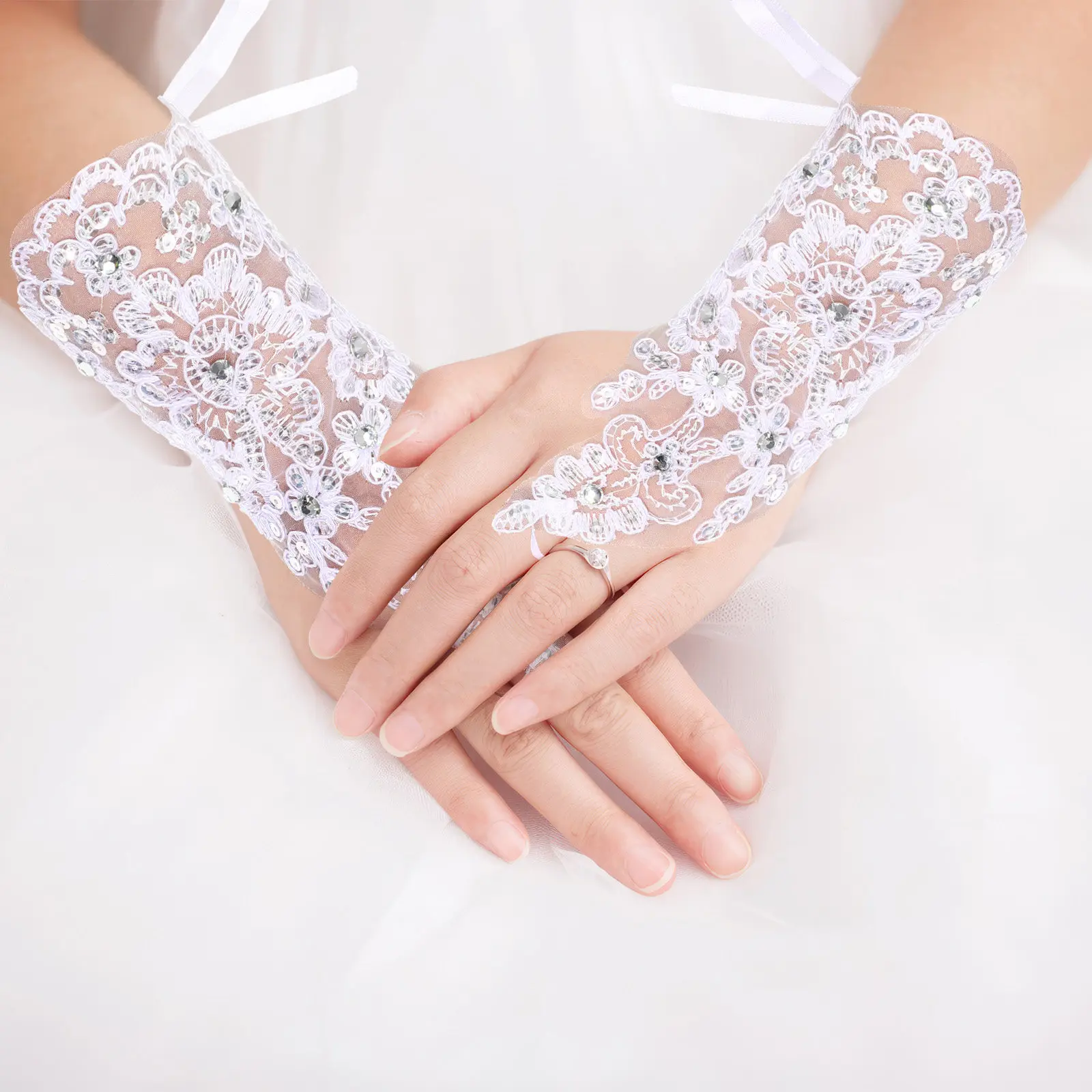 Fingerless Gloves White Flower for Wedding Lace Hand Floral Bridal