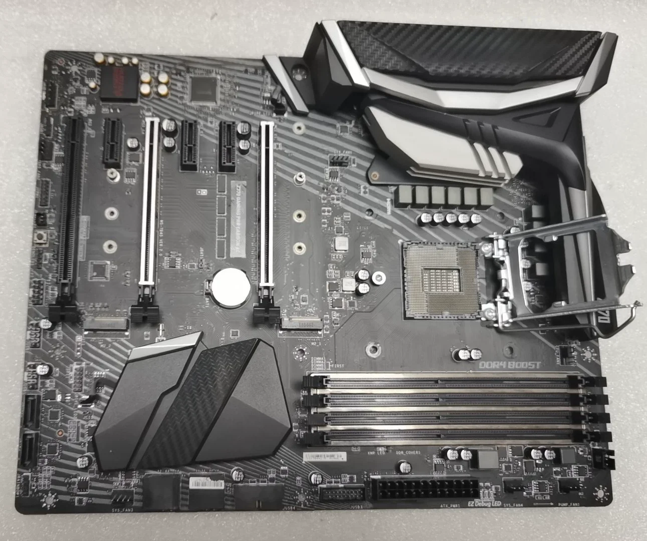 Tarjeta Madre MSI Z370 GAMING PRO CARBON, 64GB, LGA 1151, DDR4, ATX, 100% Probada, Funciona Perfectamente