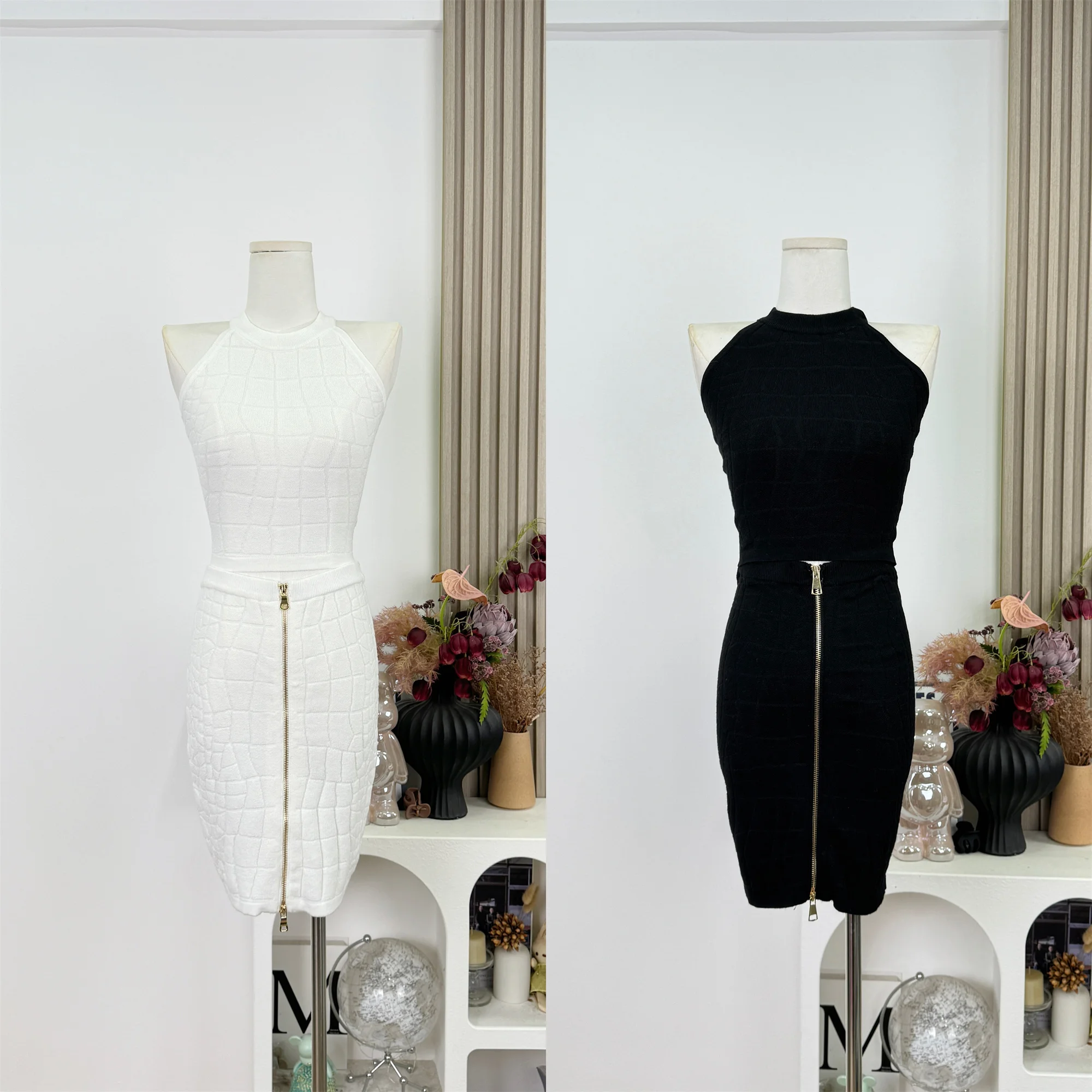 

Sexy Summer Luxury Short Knitted Tank Top And Zipper High Waist Bandage Skirt Two Pieces Set Female Chic Suits F698