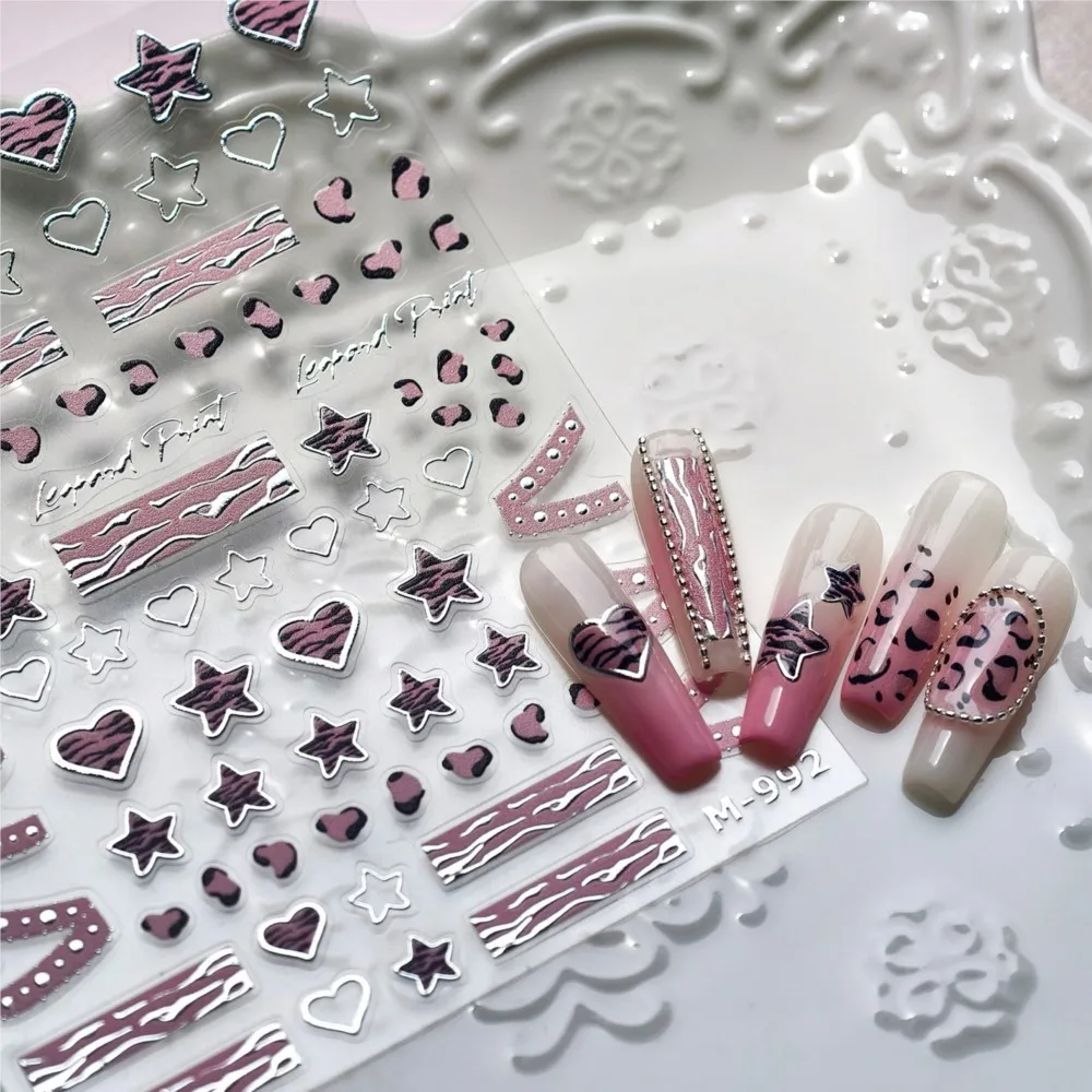 Naklejki na paznokcie 5D Różowy Leopard Hot Stamping Srebrne Serduszka Gwiazdki Koronka Kokardka Wstążka Manicure Sliders