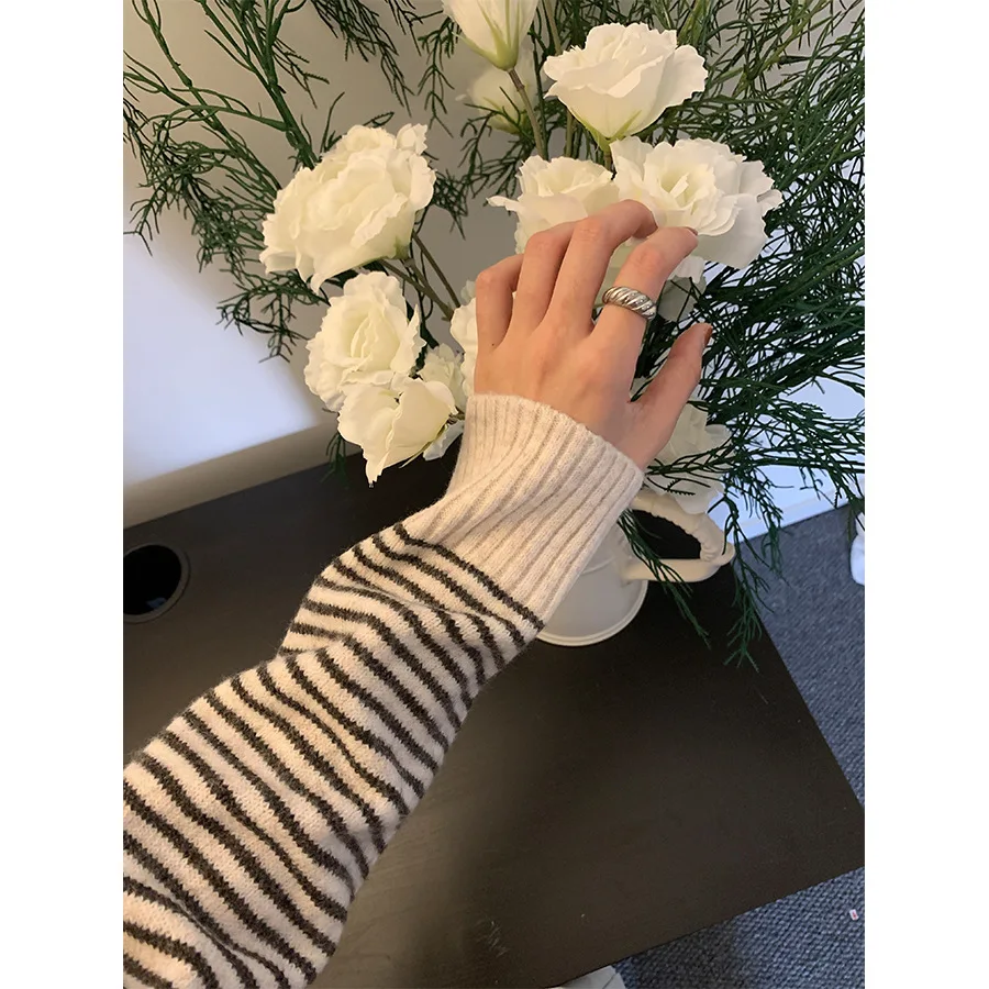 Retro Polo Collar Contrast Stripe Soft Sticky Knitted Sweater Women's Autumn/Winter Hoodie Loose Casual Sweater