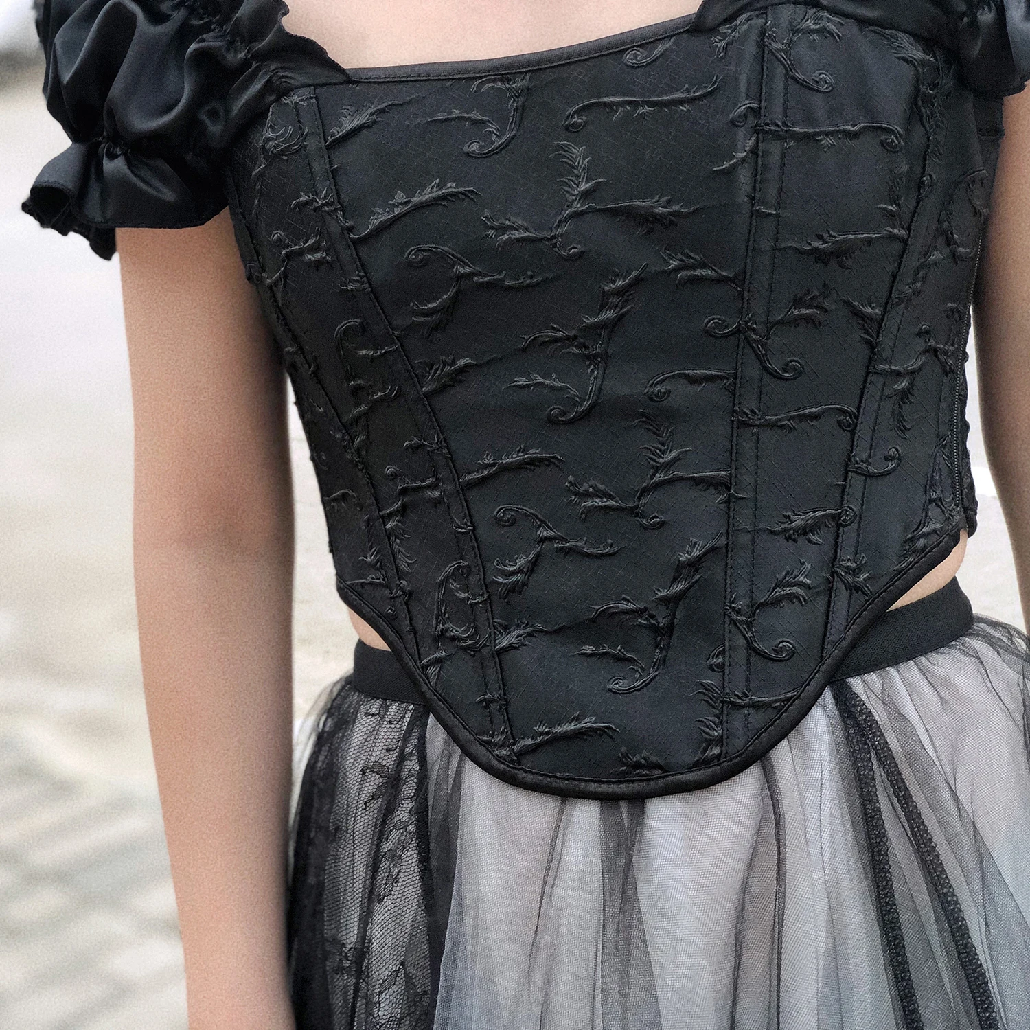 

Gothic Tapestry Lace Up Boned Corset Overbust Bustier Top Sexy Puff Ruffle Sleeve Jacquard Shapewear Street Club Wear