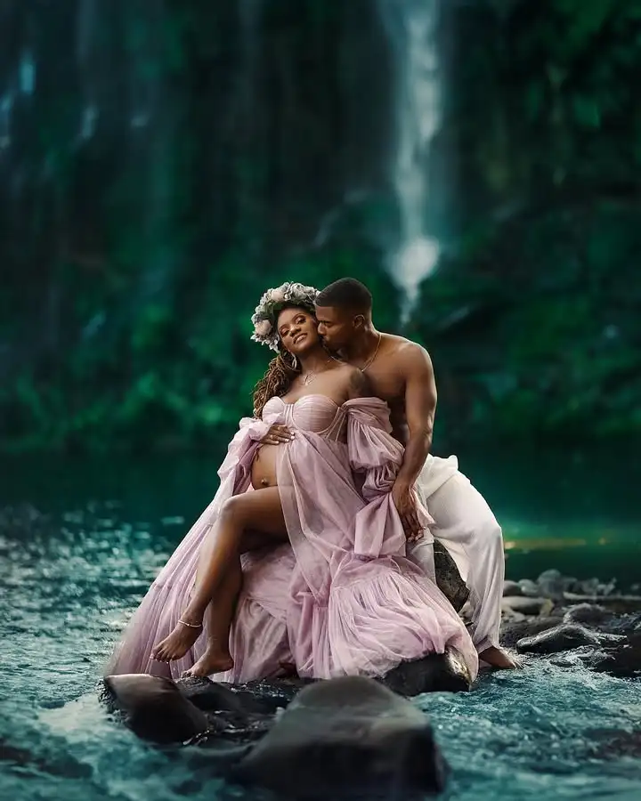 قبالة الكتف كم طويل ألف خط Gravida التصوير فساتين الجبهة الشق الضوء الأرجواني فستان الأمومة لاستحمام الطفل مخصص