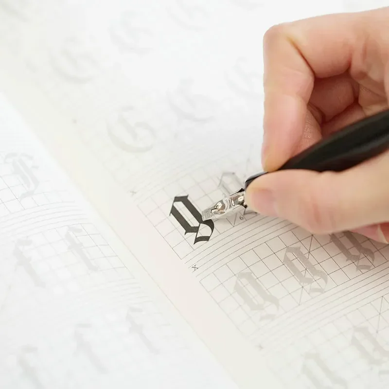 Gótico inglês copybook itálico inglês caligrafia cópia mergulho livro de exercícios iniciante curso ordem radical prática copybook