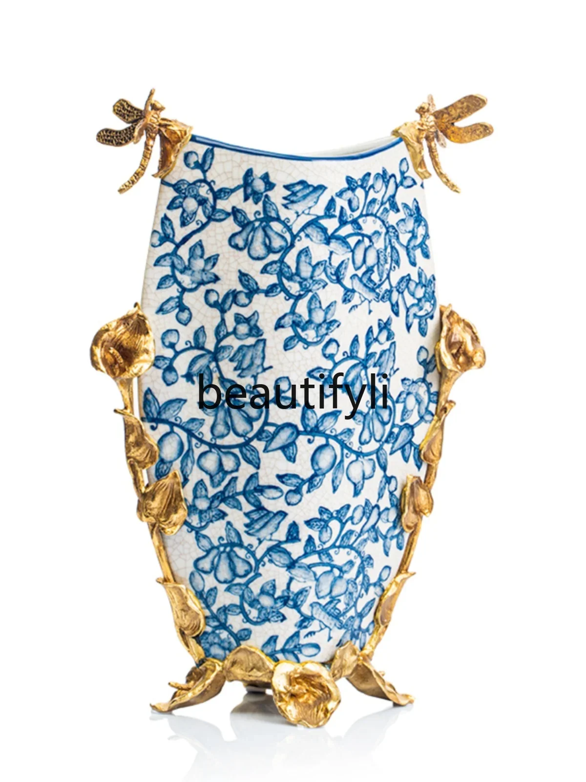 European blue and white ceramics with copper flower arrangement vase decoration, high-end luxury entrance living room ornament