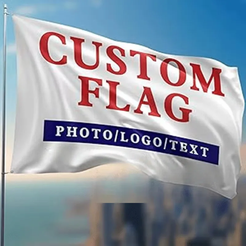 Рекламные флаги на заказ: классический праздничный дизайн, выделяющийся среди других, для привлечения внимания в месте проведения мероприятий, повышающий коммерческую ценность для рекламных акций.