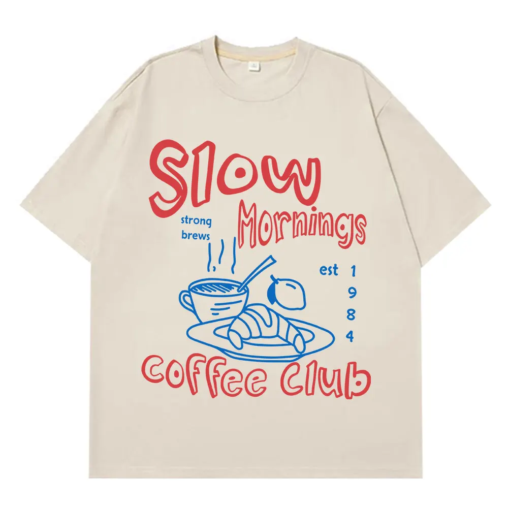 Slow Mornings Grafik-T-Shirts, trendiges Coffee Club-T-Shirt, Retro-Kaffee- und Croissant-T-Shirt, Frühstücks-Club-Baumwolle, lässige T-Shirts