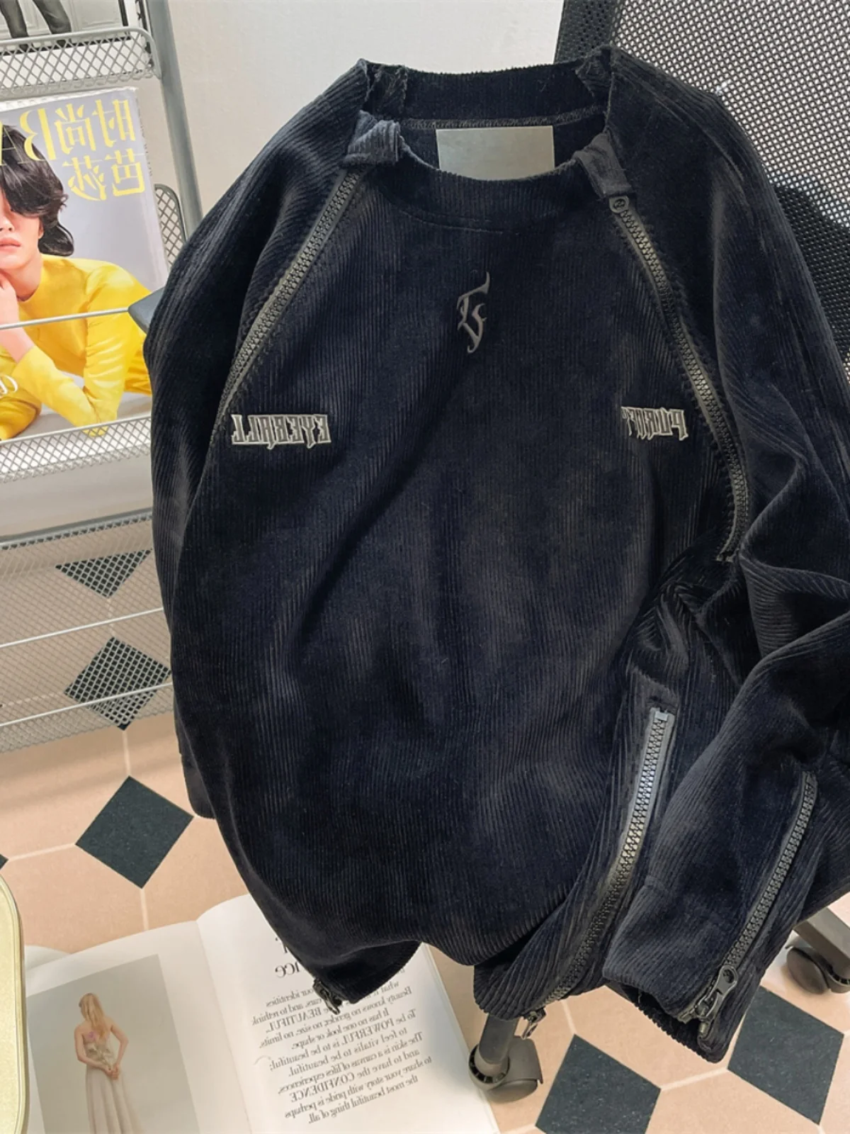 

Zipper Hoodie ex Autumnal Trendy Artistic Vintage Feel Cut-Label Removed Streetwear Sle Long Sve Loose Fit Top