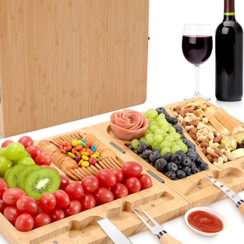 

Convenient and foldable storage of cheese board kitchen tableware