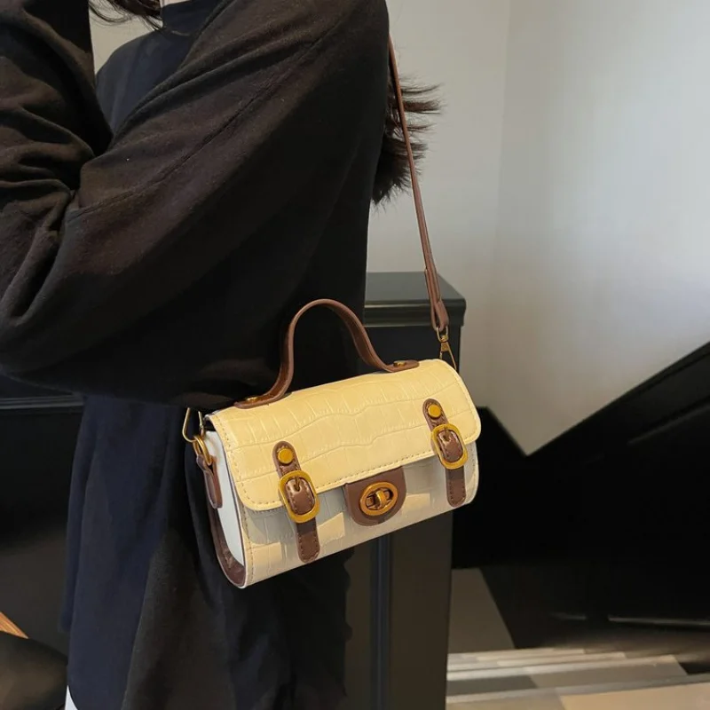 

Women Versatile Crossbody Sling Bag Minimalist Style Shoulder Bag Lightweight Spacious Daily