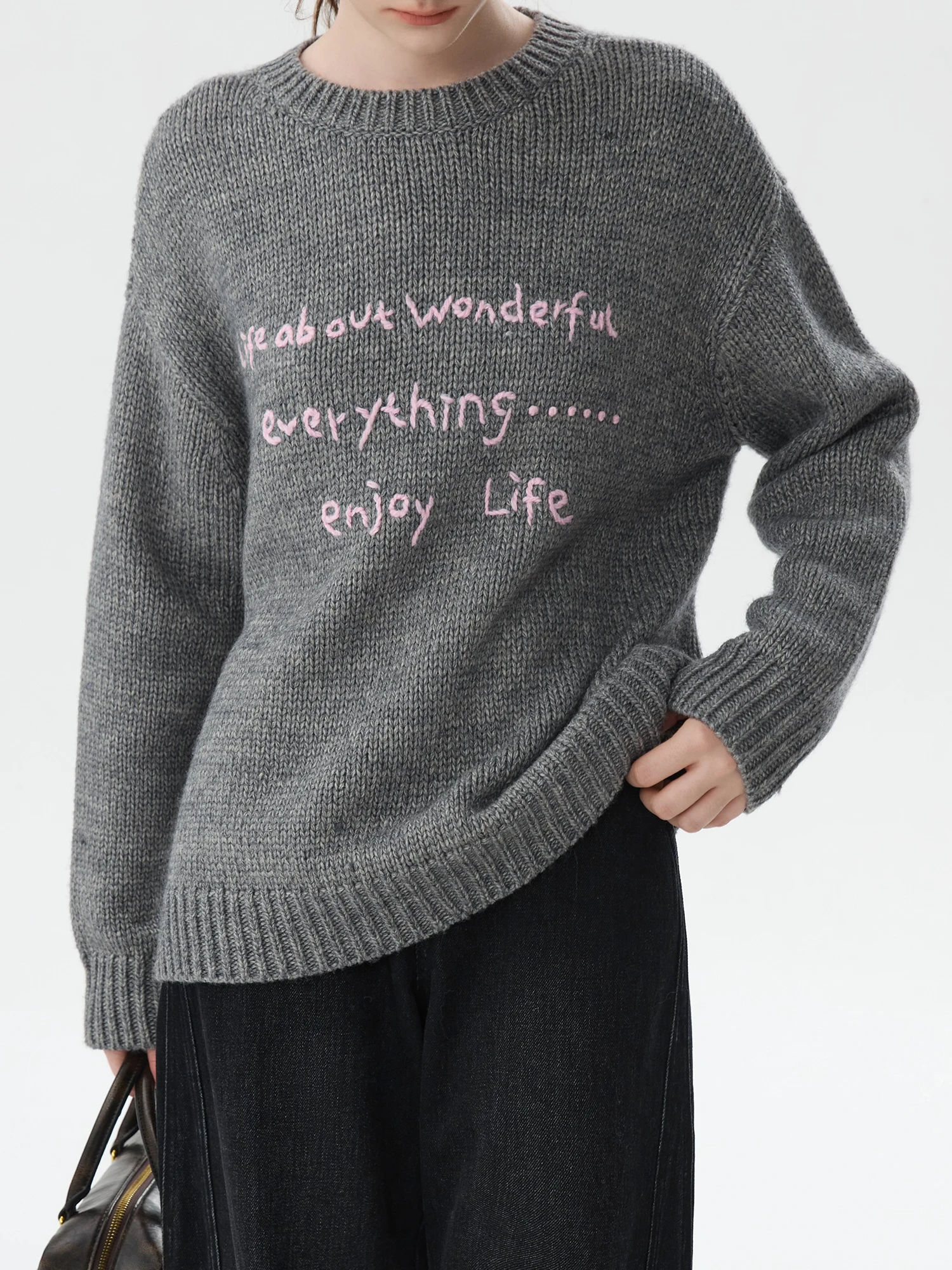 FSLE 24.5% Wool Letter Embroidery Color Collision Loose Round Neck Knitted Sweater Female Winter 2024 New Pullover 24FS14250