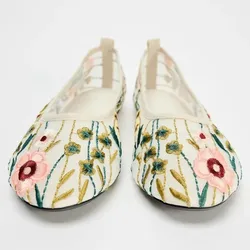 Mesh Embroidery Flat Ballet Shoes Women Fashion Flower Design Loafers Ladies Round Toe Breathable Shallow Soft Sole Women Shoes