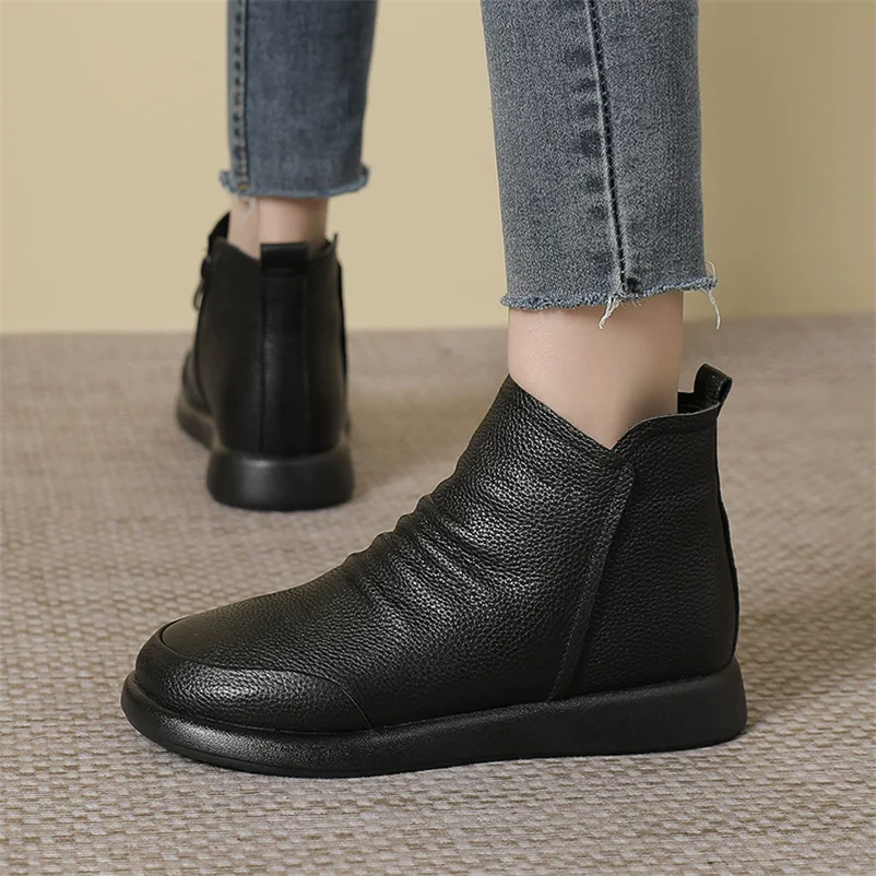 

2025 темпераментные трендовые ботинки премиум-класса из натуральной кожи, трендовые ботильоны на плоской подошве, женские зимние ботинки большого размера