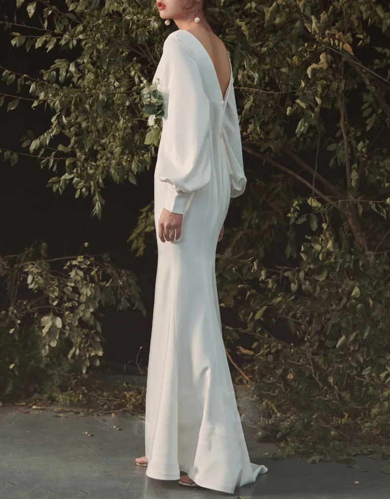 2025 sexy zeemeermin trouwjurk diepe v-hals lange mouwen backless plooien zacht satijn bruids bruid formele jassen vestidos de noiva