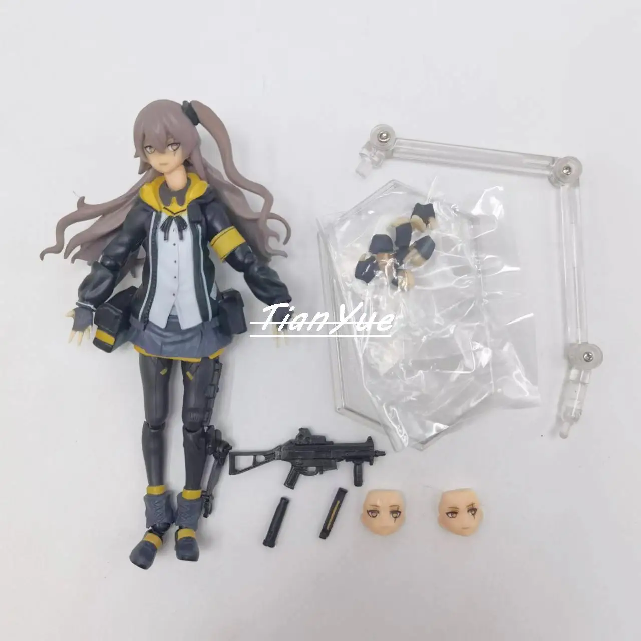 Anime Girls Frontline Beautiful girl figma UMP 457 PVC Girls Action Figure Model Toys 15cm