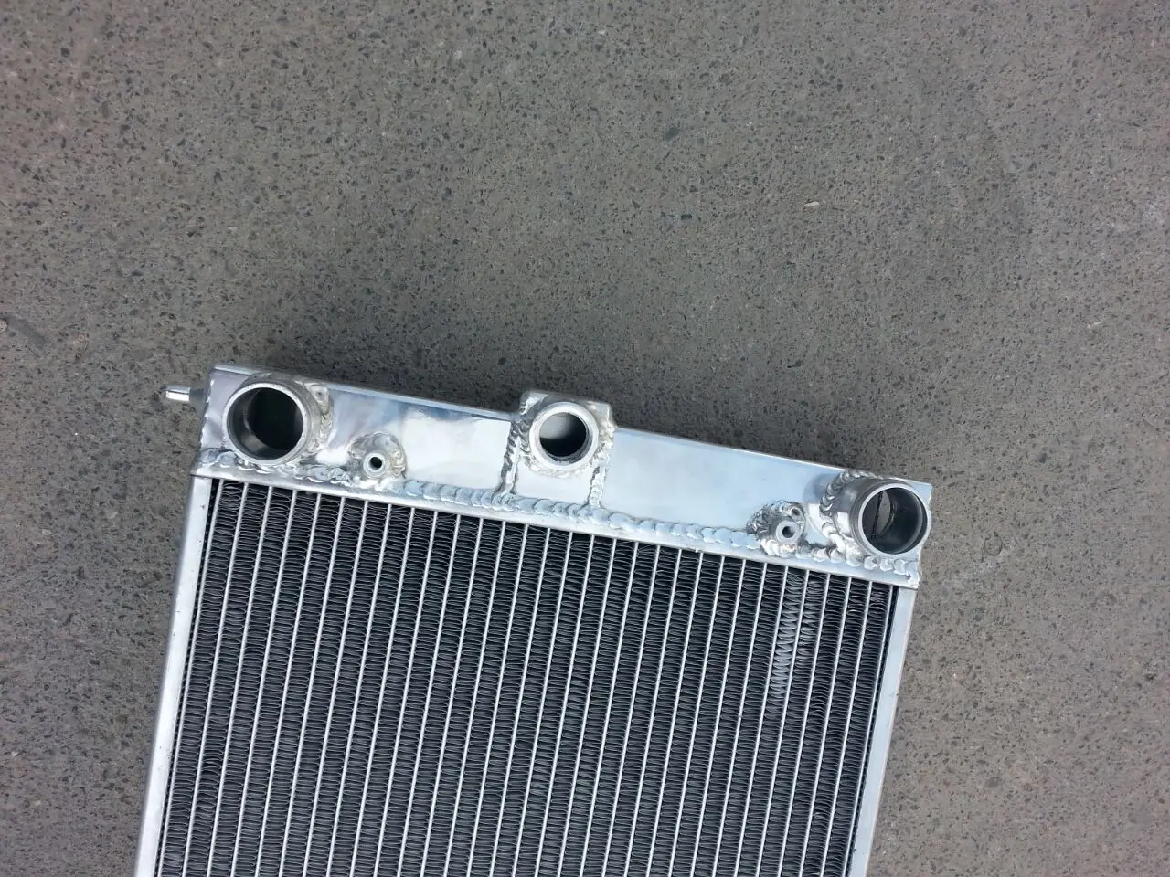 3 ROW 40mm Aluminum Radiator for 1981-1984 VW Golf Mk1 1.1L 1.3L 1981 1984 1982 1983