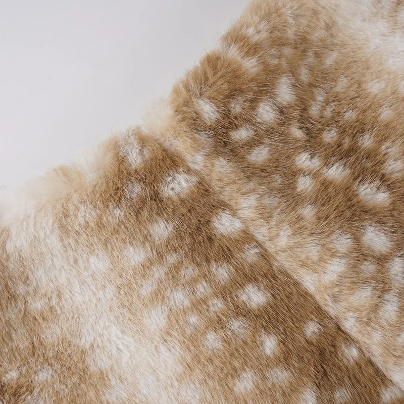 Winter New Retro Style Deer Pattern Fluffy Splicing Shorts Plush Women's Wastelanded Style Spice Girl Booty Shorts