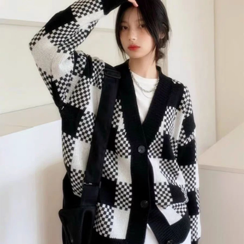 Classic Black White Plaid Cardigan Women V-Neck Long Sleeve Knitted Cardigan Woman Spring Autumn Single Breasted Outwear Female