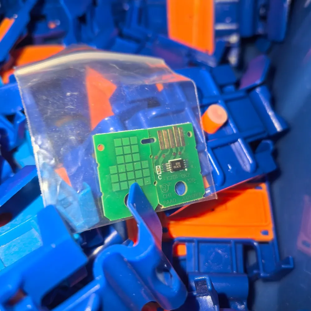 

50PCS MC-G03 Maintenance Box Chip for CANON GX3020 GX3040 GX3050 GX3060 GX3070 GX3072 GX4020 GX4040 GX4050 GX4060 GX4070